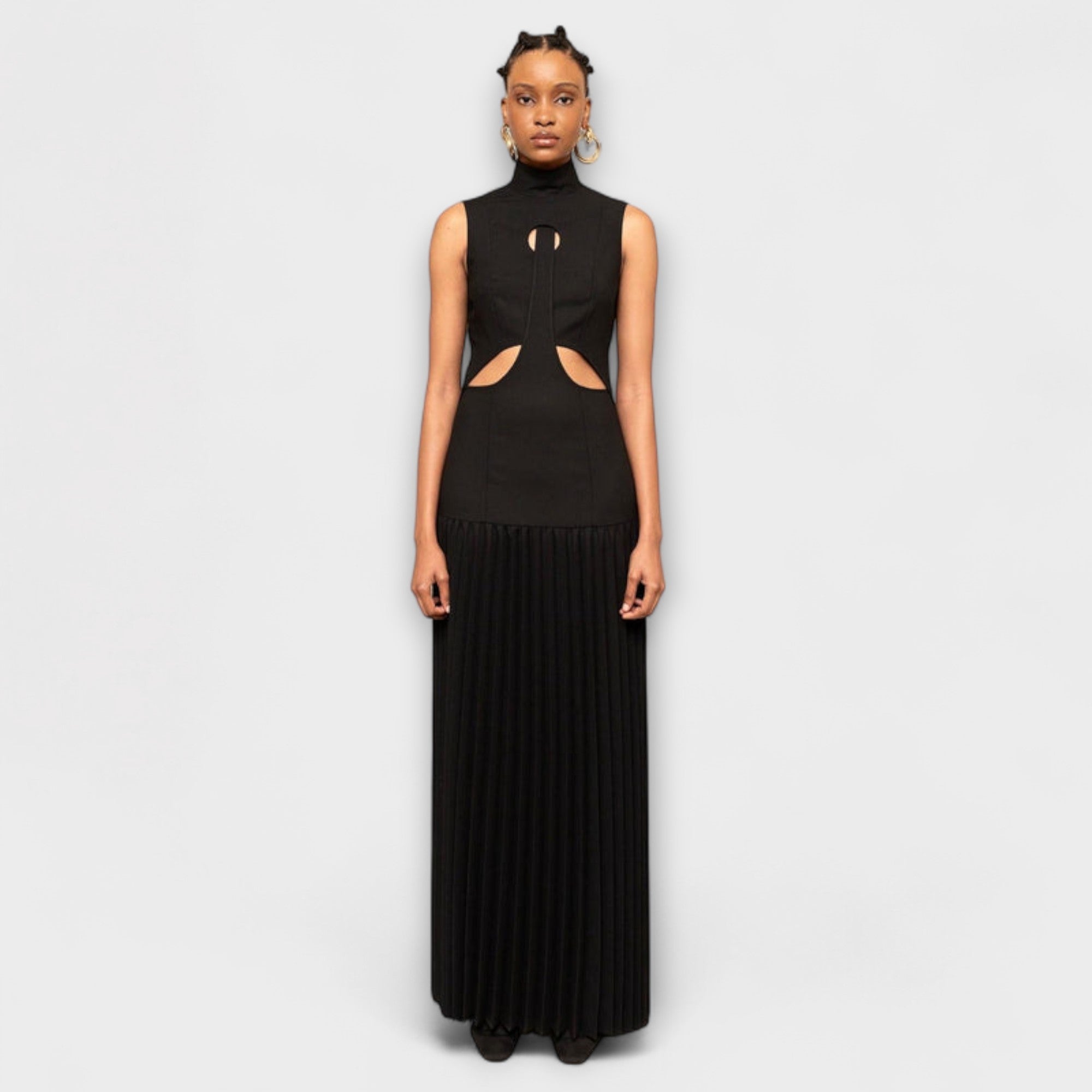 Kristen - Vestido maxi con pliegues y recortes