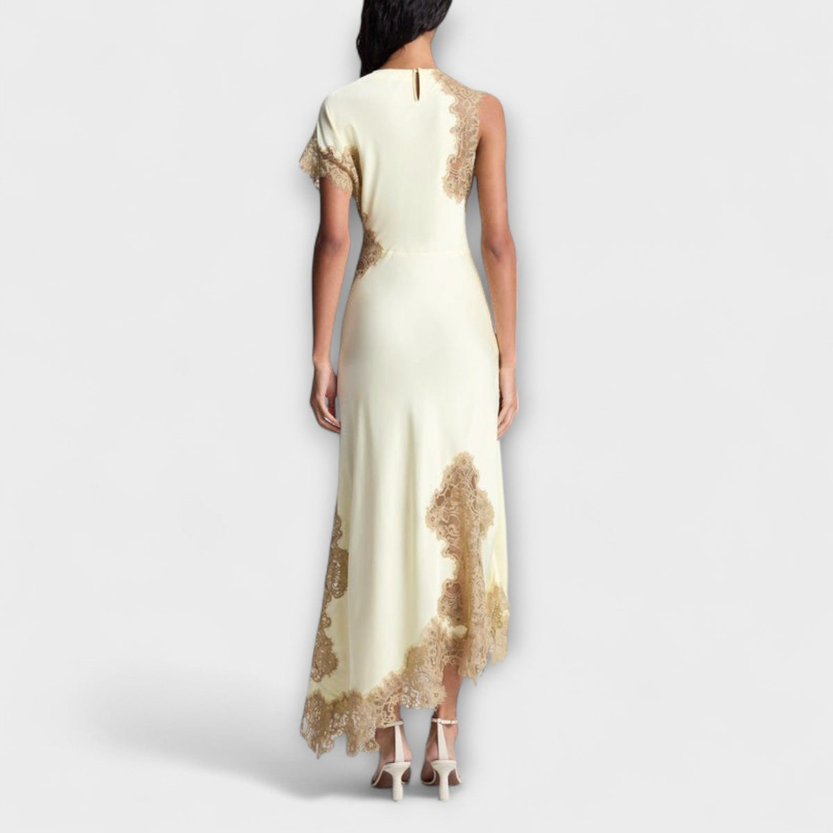 Margaret - Vestido largo con detalles de satén y encaje