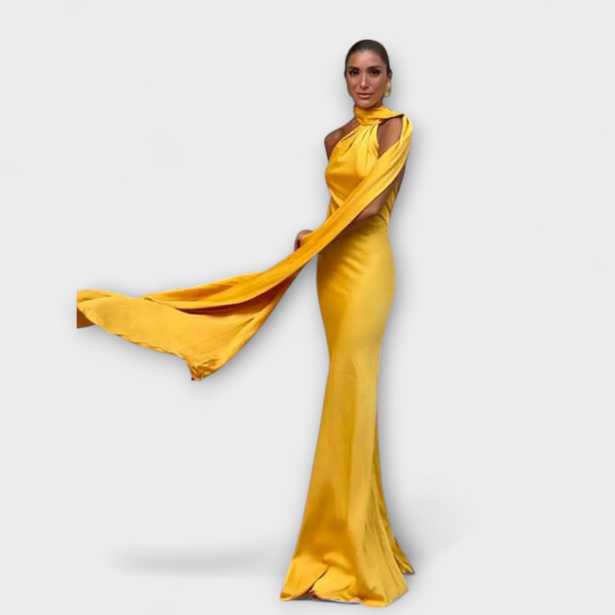Vestido maxi elegante con hombros descubiertos y lazo al cuello