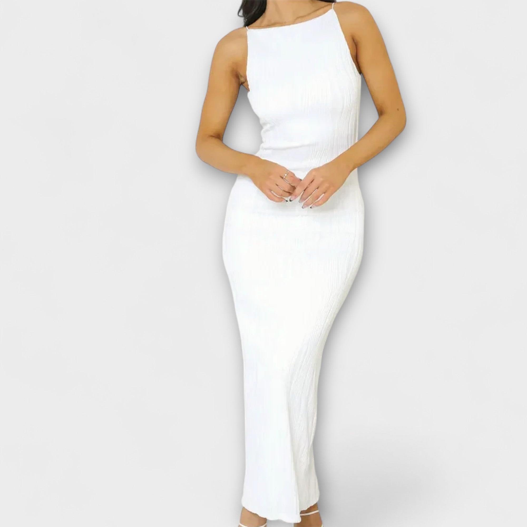 Vestido largo sin mangas elegante con fruncido