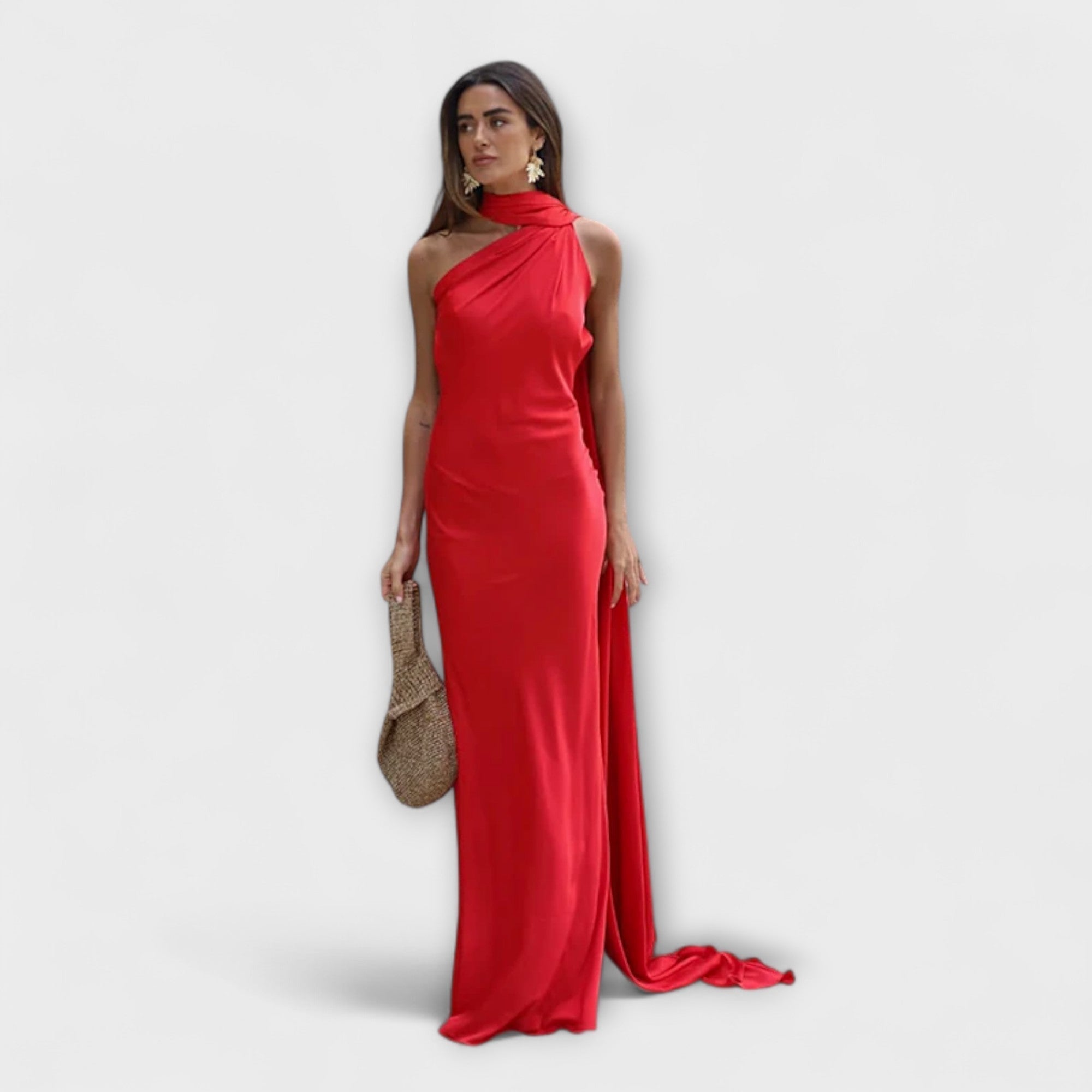 Vestido maxi elegante con hombros descubiertos y lazo al cuello